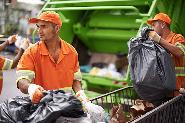 Best Dumpster Rental Services  in Llington, MI